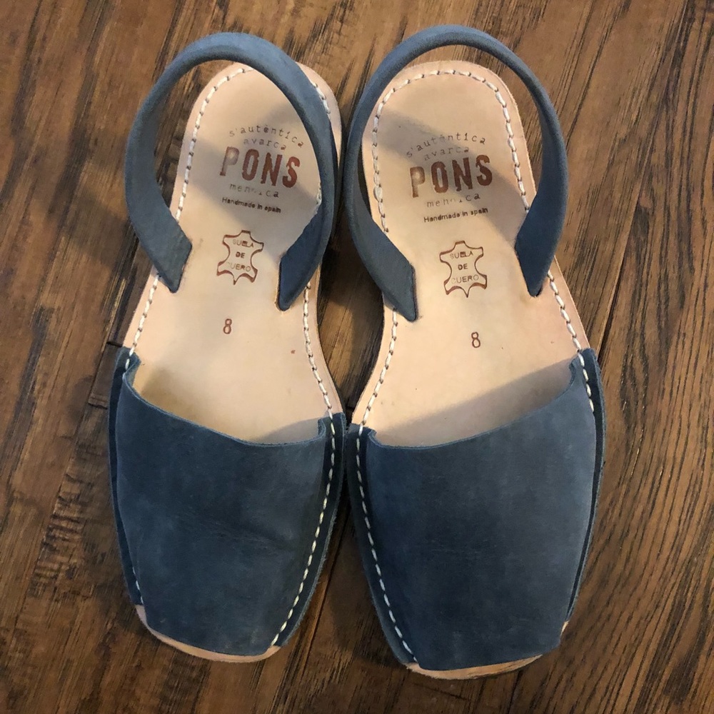 Pons shoes.